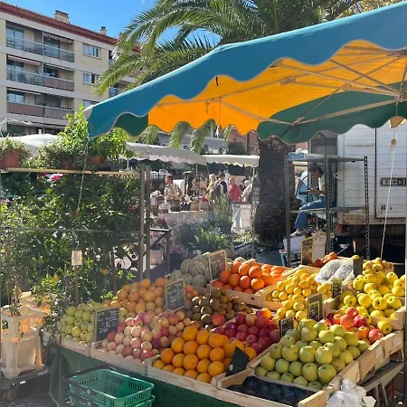 Les Calanques De Saint-aygulf * 圣艾格夫