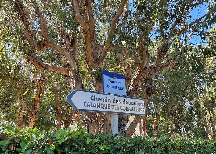 Les Calanques De Saint-aygulf